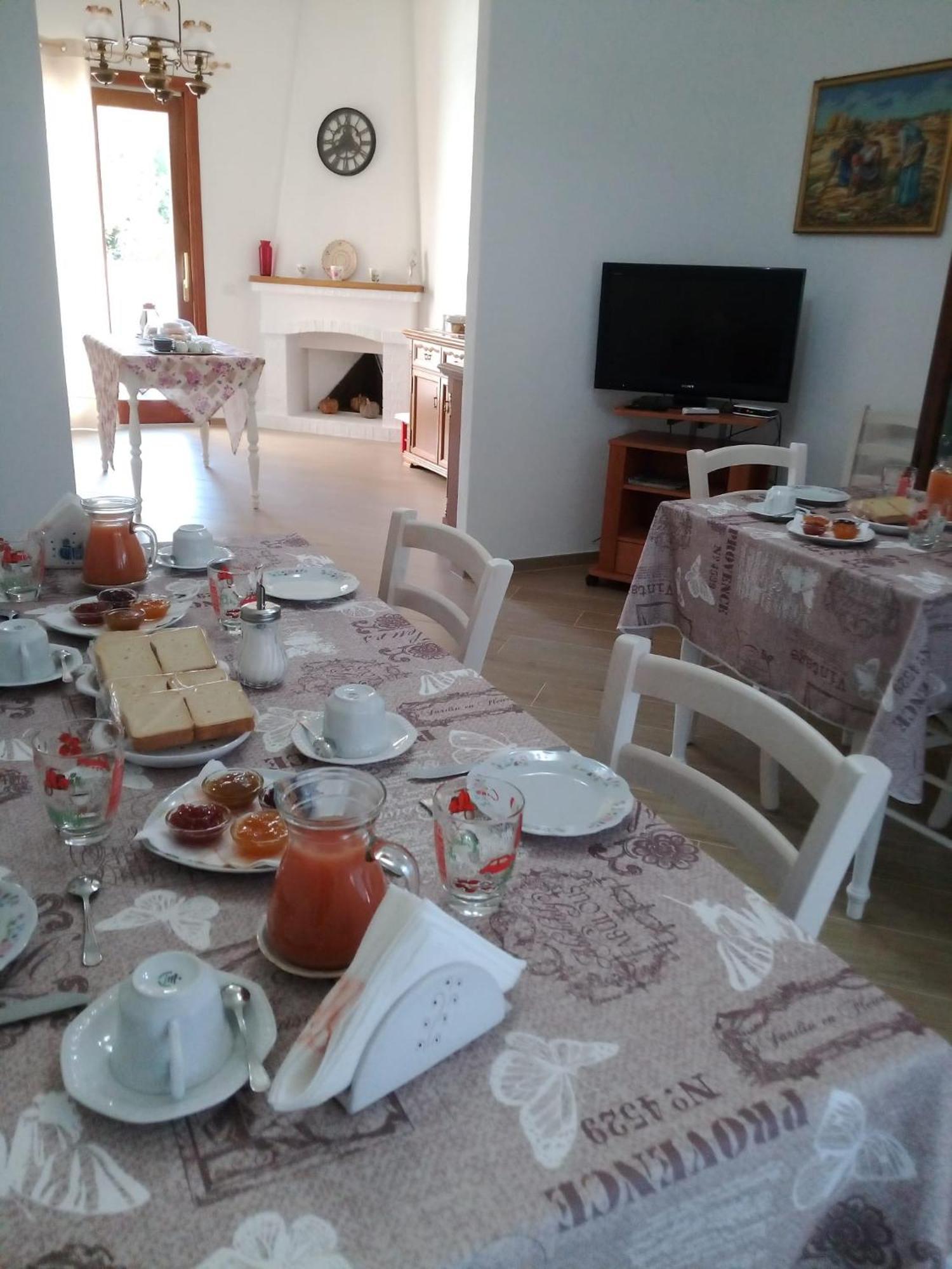 A Casa Di Zia Bed & Breakfast Oschiri Ngoại thất bức ảnh