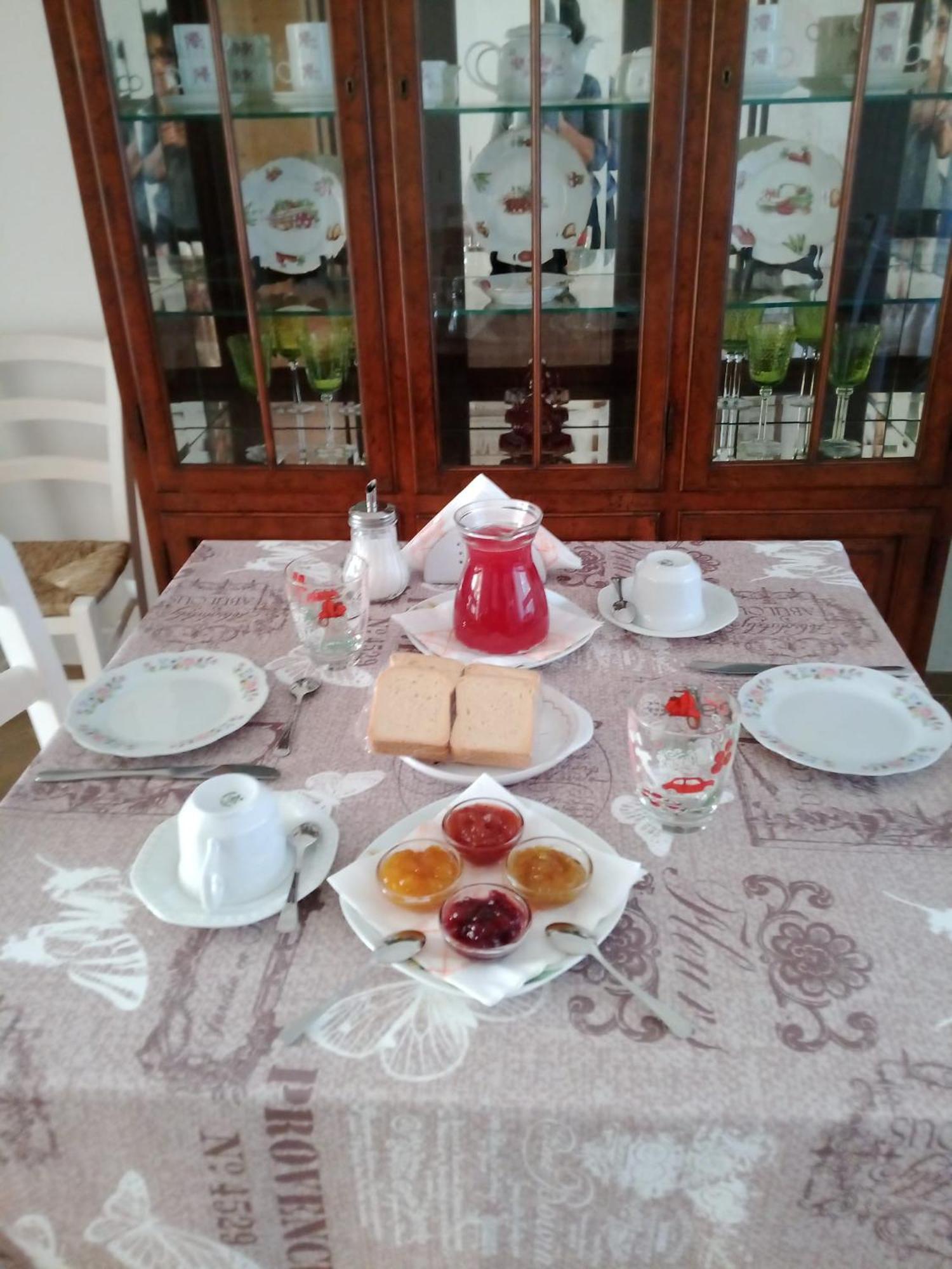 A Casa Di Zia Bed & Breakfast Oschiri Ngoại thất bức ảnh